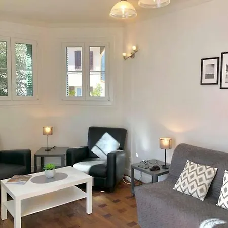 Apartment Le Pin Dore Juan-les-Pins
